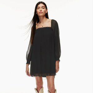 NWT Aritzia Alana Dress